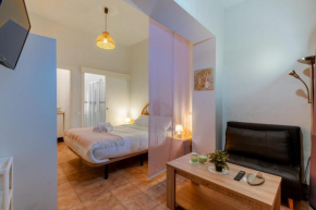 Estudio ideal para parejas en Triana! Seville